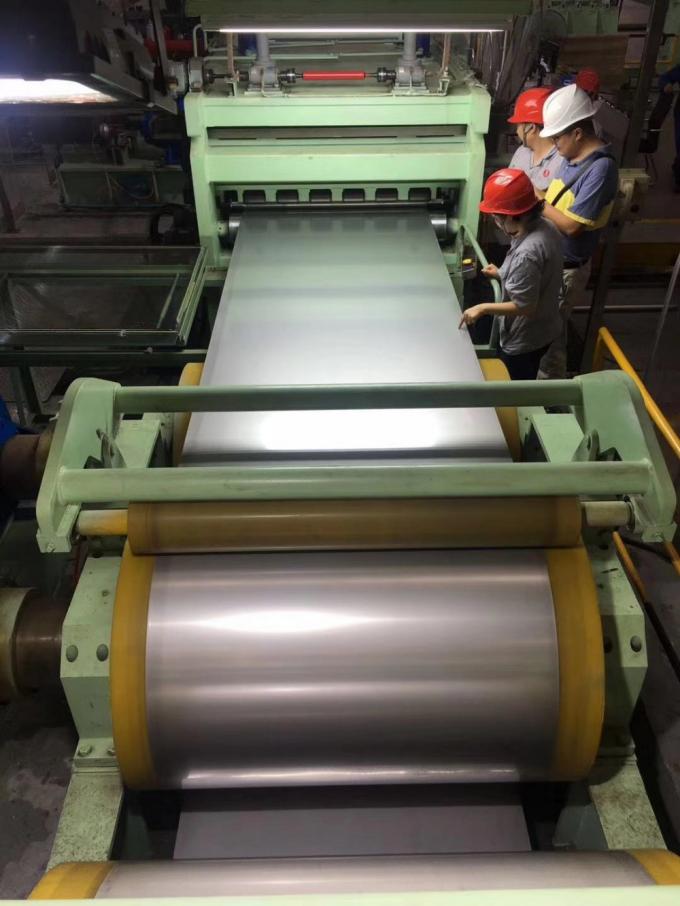 SS255 a laminé à froid le trapèze couvrant en acier ondulé CGCC de feuille de 28 mesures 2